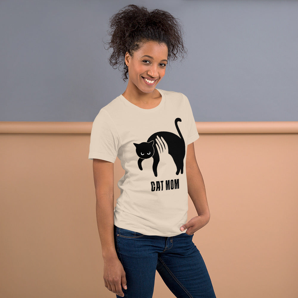 Cat Mom II Unisex t-shirt